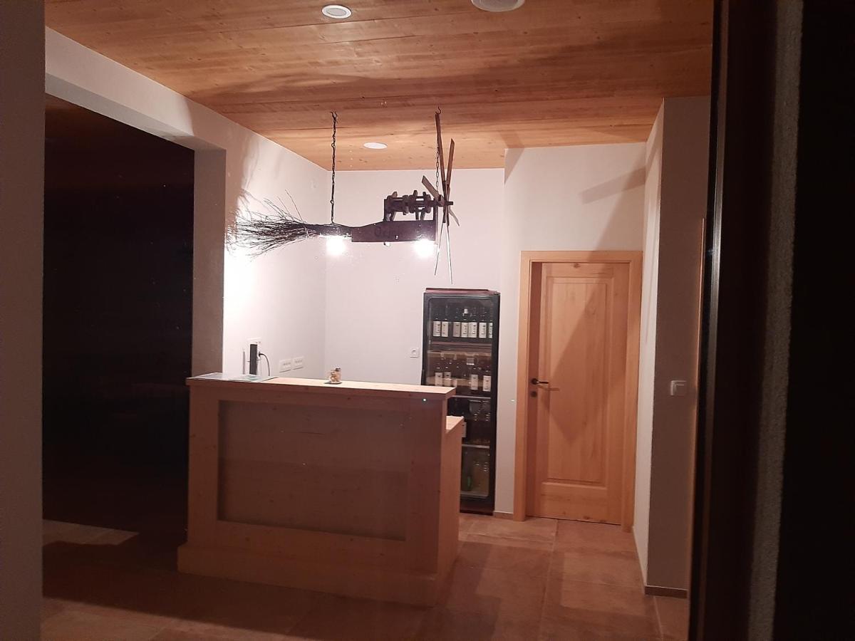 Rooms & Wine Lilek Шентиль Экстерьер фото